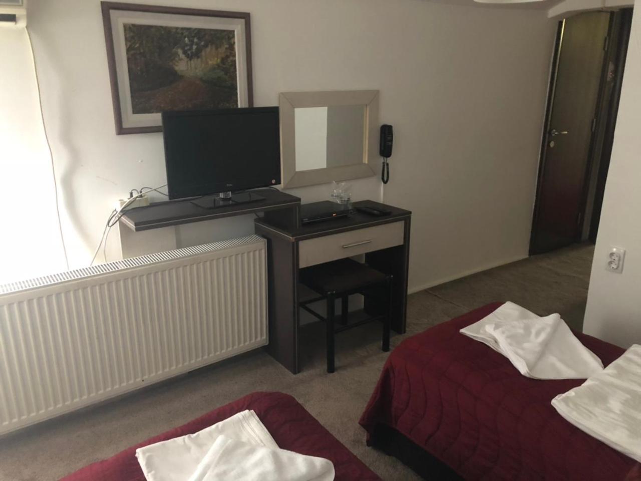 Gros Hotel - Leskovac ليسكوفاك المظهر الخارجي الصورة