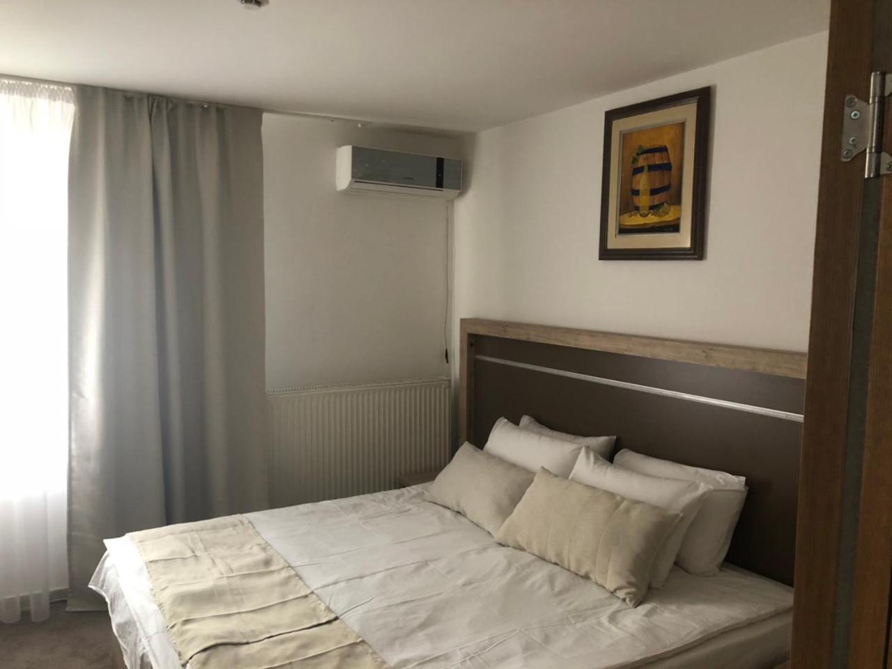 Gros Hotel - Leskovac ليسكوفاك المظهر الخارجي الصورة