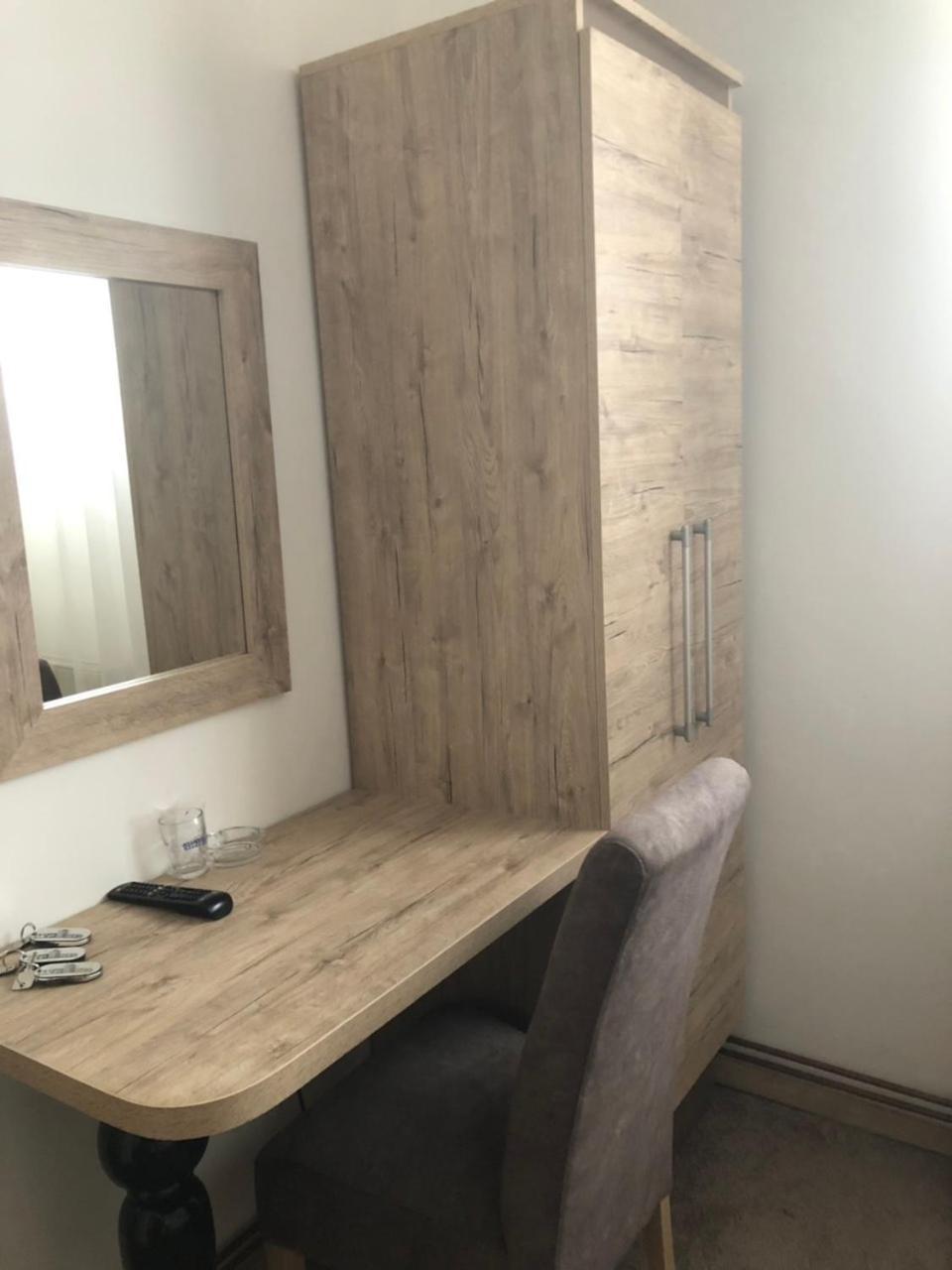 Gros Hotel - Leskovac ليسكوفاك المظهر الخارجي الصورة